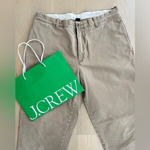 J. Crew Men's Tan khaki Pants 32 x 33 classic
